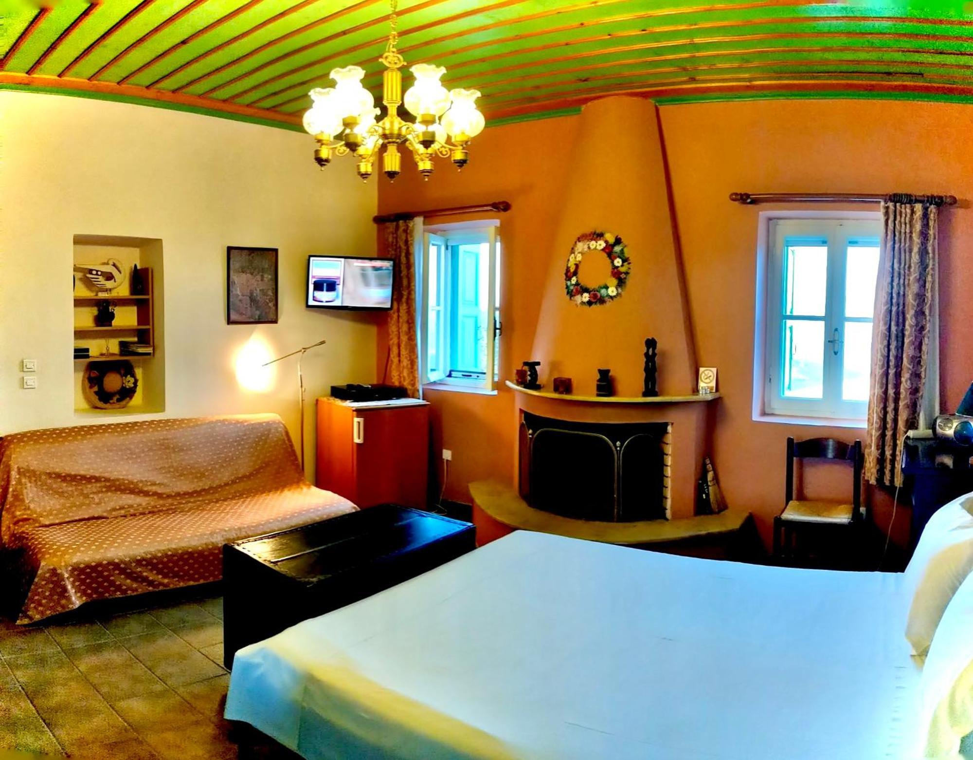 Gerofotis Traditional Guesthouse Est 1892 - Close To Aigio, Akoli, Selianitika Lákka Extérieur photo